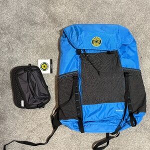 Six Moon Designs Wy’East 30l Ultralight Daypack Blue with Wing Belt
